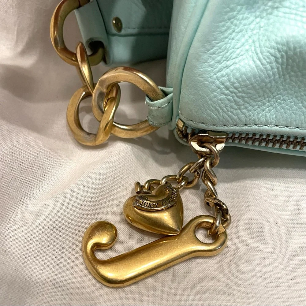 RARE JUICY Vintage Y2K Baby Powder Light Blue Small Leather Logo Barrel Bag - Picture 6 of 12